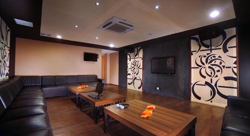 Aston Jember Hotel & Conference Center Extérieur photo