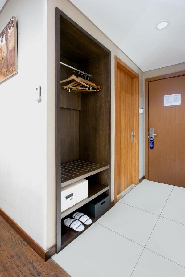 Aston Jember Hotel & Conference Center Extérieur photo